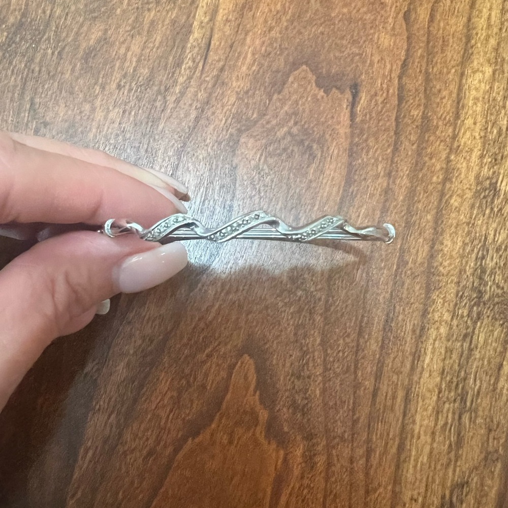 Steerling sliver with diamond chips